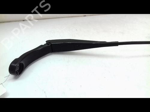 Used Front windshield wiper arm PEUGEOT 308 II (LB_, LP_, LW_, LH_, L3_) 1.6 HDi / BlueHDi 115 (115 hp) 14894386
