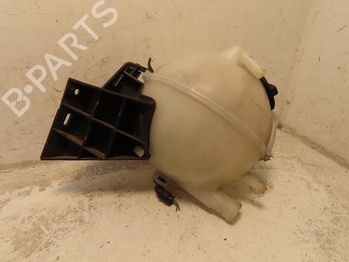 Used Expansion tank MERCEDES-BENZ VIANO (W639) CDI 2.2 4-matic (639.711, 639.713, 639.811, 639.813,... (150 hp) 28136497