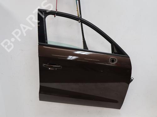 Used Right front door Right front door 39219693 39219693