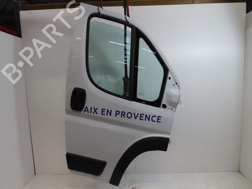 Used Right front door FIAT DUCATO Platform/Chassis (250_) 140 Multijet 2,3 D (140 hp) 30825080