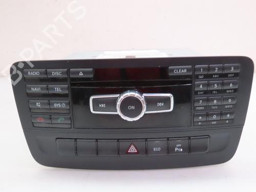 Used Radio MERCEDES-BENZ A-CLASS (W176) A 200 CDI (176.001) (136 hp) 15625029