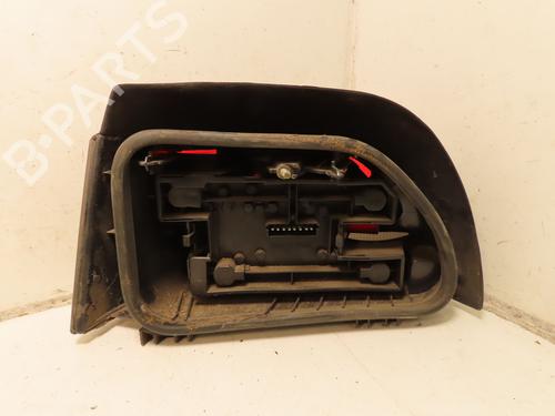 Używane Lampa tylna prawa RENAULT CLIO I (B/C57_, 5/357_) 1.2 (B/C/S57A, B/C57S, 5/357F, 5/357J, 5/357L, 5/357R) (58 hp) 30840450