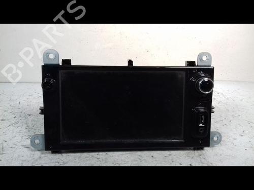 Used Radio Radio RENAULT CLIO IV Grandtour (KH_) 0.9 TCe 90 (90 hp) 8993707 8993707
