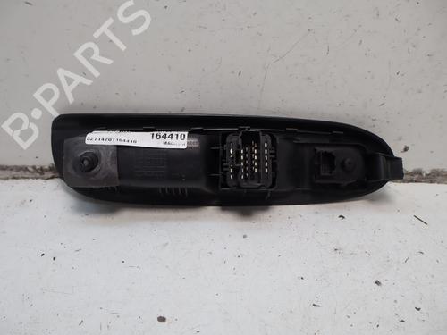 Used Left front window switch Left front window switch RENAULT CLIO II (BB_, CB_) 1.2 16V (BB05, BB0W, BB11, BB27, BB2T, BB2U, BB2V, CB05,... (75 hp) 34106171 34106171