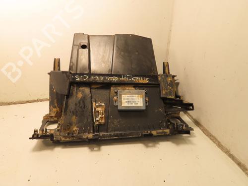 Used Glove box RENAULT TRAFIC III Bus (JG_) 2.0 dCi 150 (JGMU) (150 hp) 32458180