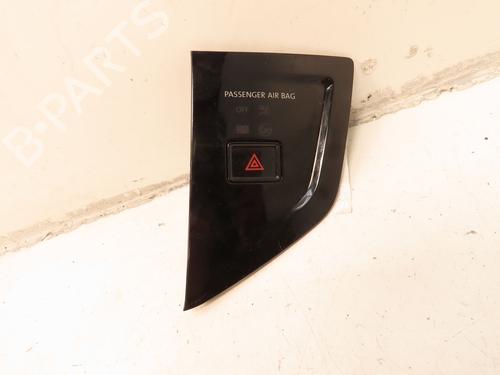 Used Warning switch VW POLO VI (AW1, BZ1, AE1) 1.0 TSI (95 hp) 30952052