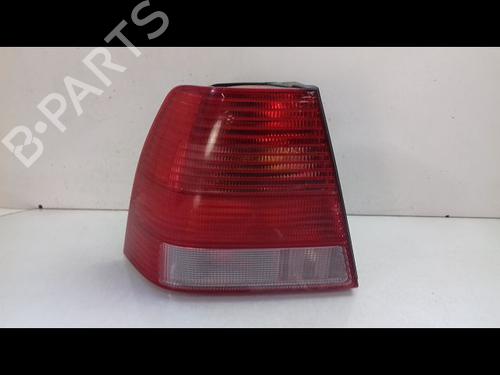 Used Left taillight VW BORA I (1J2) 1.9 TDI (115 hp) 8980682