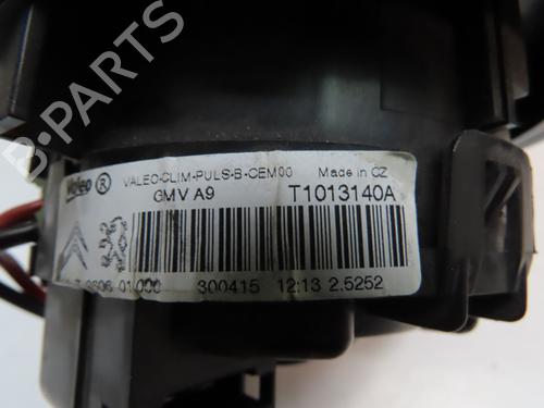 Used Heater blower motor PEUGEOT 208 I (CA_, CC_) 1.2 VTI 82 (82 hp) 16084109