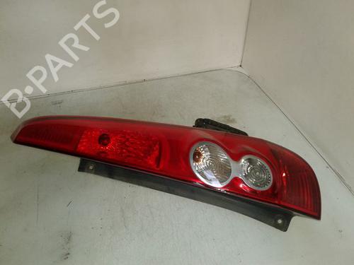 Used Right taillight FORD FIESTA V (JH_, JD_) 1.4 TDCi (68 hp) 8986661