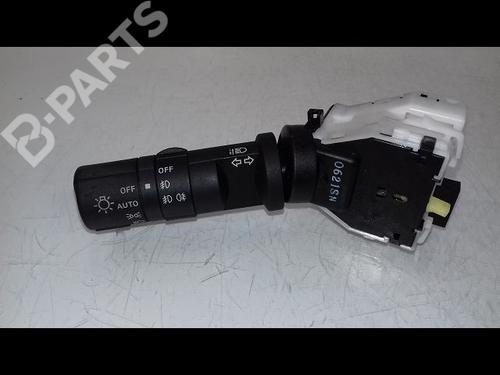 Used Steering column stalk NISSAN QASHQAI / QASHQAI +2 I (J10, NJ10, JJ10E) 2.0 dCi All-wheel Drive (150 hp) 8979396