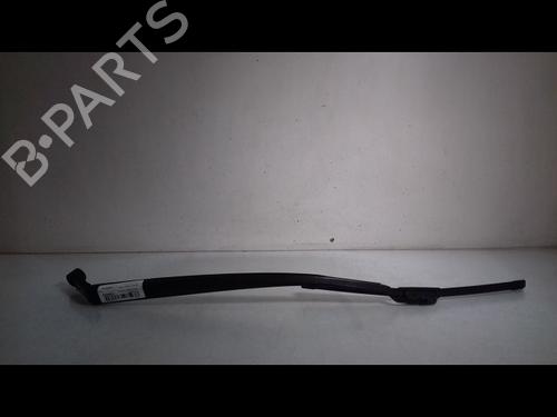 Used Front windshield wiper arm TOYOTA VERSO (_R2_) 1.6 D4-D (WAR20_) (112 hp) 15077271