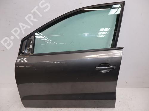 Used Left front door Left front door 39518659 39518659