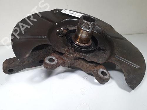 Left front steering knuckle SUZUKI GRAND VITARA I (FT, HT) 2.0 TD 4x4 (SQ420D) | BP23150253M25