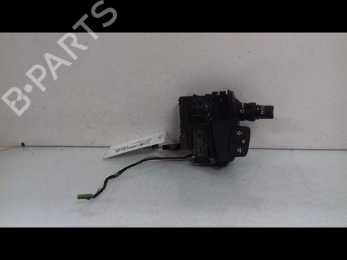 Used Steering column stalk RENAULT SCÉNIC II (JM0/1_) 1.9 dCi (JM0G, JM12, JM1G, JM2C) (120 hp) 8981241