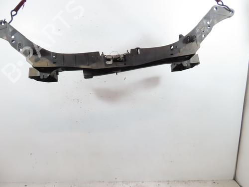 Used Front bumper reinforcement Front bumper reinforcement 21113426 21113426