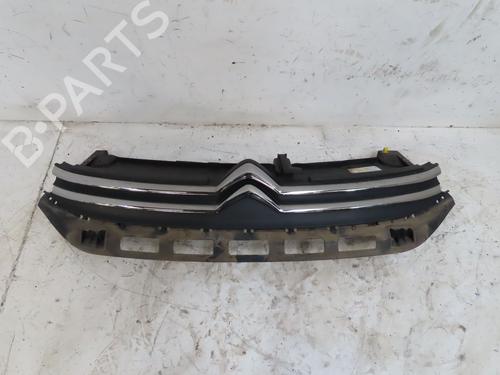Used Grille CITROËN C3 III (SX) 1.2 VTi 82 (82 hp) 28593964