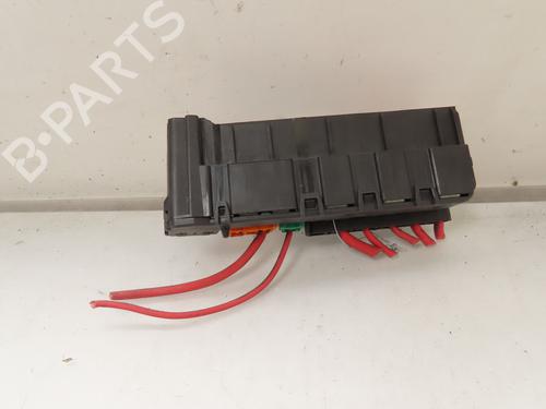 Used Fuse box RENAULT KANGOO / GRAND KANGOO II (KW0/1_) 1.5 dCi 85 (KW0K, KW0L, KW0B) (86 hp) 26669025