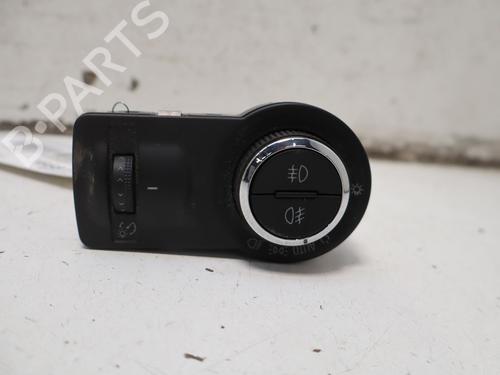 Used Headlight switch Headlight switch OPEL INSIGNIA A Sports Tourer (G09) 2.0 CDTI 4x4 (35) (160 hp) 33679924 33679924