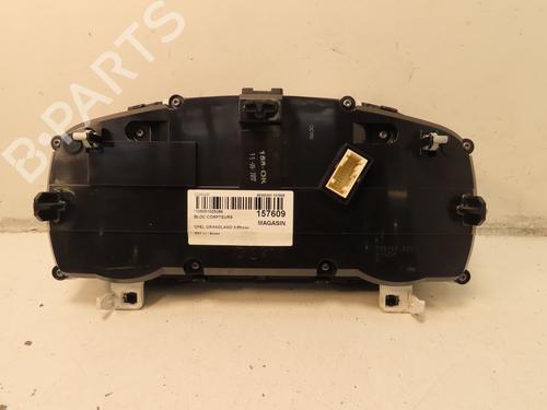 Used Instrument cluster OPEL GRANDLAND / GRANDLAND X (A18, P1UO) 1.6 Turbo D (75) (120 hp) 30365972
