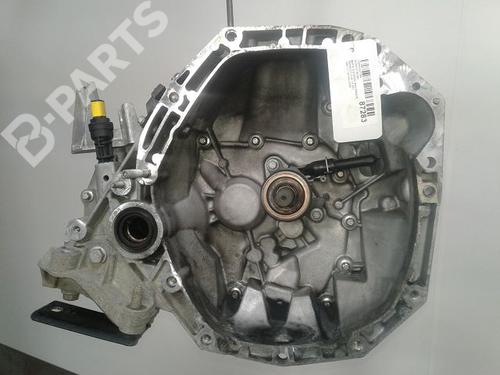 Used Gearbox RENAULT CLIO II (BB_, CB_) 1.5 dCi (BB3N, CB3N) (84 hp) 8978114