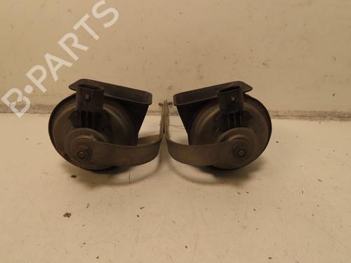 horn-bmw-x6-e71-e72-2007-2008-2009-2010-2011-2012-2013-2014-2015-30501805 main image