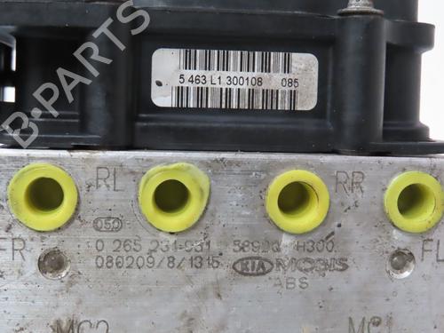 Used ABS pump KIA PRO CEE'D (ED) 1.6 CRDi 115 (115 hp) 24822044