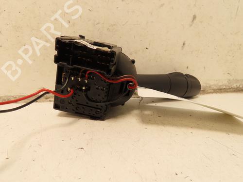 Used Steering column stalk DACIA SANDERO II 1.5 dCi 75 / Blue dCi 75 (B8JW, B8M4, B8AH, B8M7, B8M6) (75 hp) 31055258