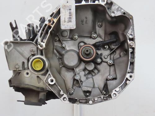 Getriebe für NISSAN NOTE (E12) 1.5 dCi (90 hp) 18664008