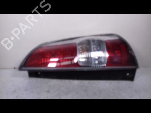Used Right taillight DAIHATSU SIRION (M3_) 1.0 (M300) (70 hp) 8993637
