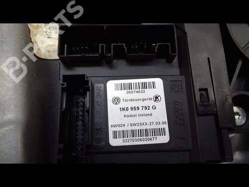 Front right window mechanism VW GOLF V (1K1) 1.9 TDI | BP8980959C23 