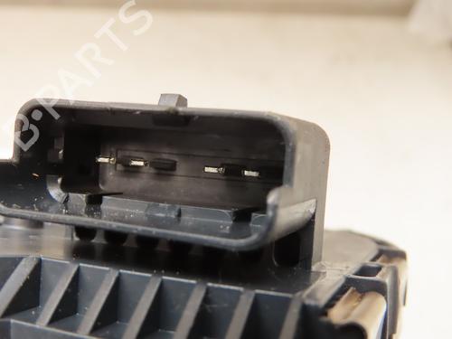 front-wiper-motor-peugeot-5008-0u_-0e_-2009-2010-2011-2012-2013-2014-2015-2016-2017-27216557 main image