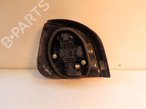 Used Right taillight RENAULT SCÉNIC I MPV (JA0/1_, FA0_) 1.9 dCi (JA05, JA1F) (102 hp) 17215020