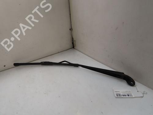 Used Front windshield wiper arm CITROËN XSARA (N1) 1.6 16V (109 hp) 26310967