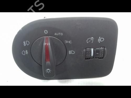 Used Headlight switch SEAT IBIZA IV (6J5, 6P1) 1.6 TDI (90 hp) 9341747