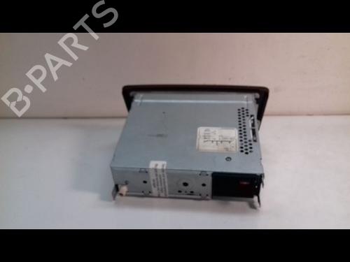 Used Radio AUDI A1 (8X1, 8XK) 1.6 TDI (105 hp) 10063930