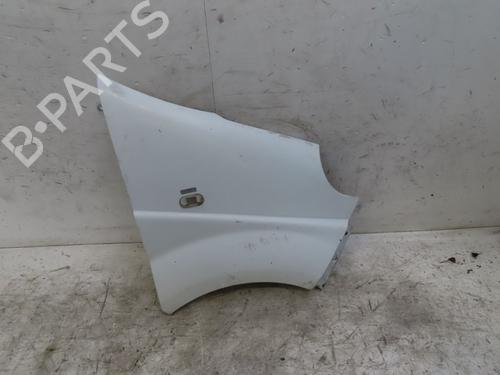 Aleta delantera derecha RENAULT TRAFIC II Van (FL) 1.9 dCi 100 (FL0C, FL0K, FL0B) (101 hp) 32377724
