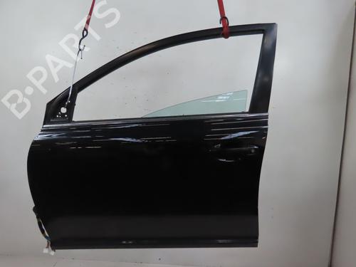 Used Left front door TOYOTA AVENSIS Estate (_T25_) 2.2 D-CAT (ADT251_, ADT251R) (177 hp) 17469780