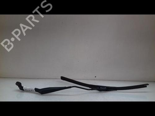 Used Front windshield wiper arm FORD KUGA I 2.0 TDCi (140 hp) 14894659