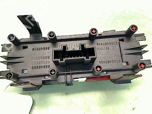 Used Warning switch RENAULT MEGANE II Saloon (LM0/1_) 1.9 dCi (LM0G, LM1G, LM2C) (120 hp) 23150980