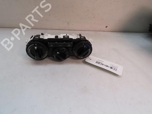 Climate control PEUGEOT 208 I (CA_, CC_) 1.2 VTI 82 | BP16084156I5
