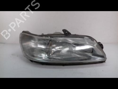 Used Right headlight PEUGEOT 306 Hatchback (7A, 7C, N3, N5) 1.9 D (69 hp) 23153124