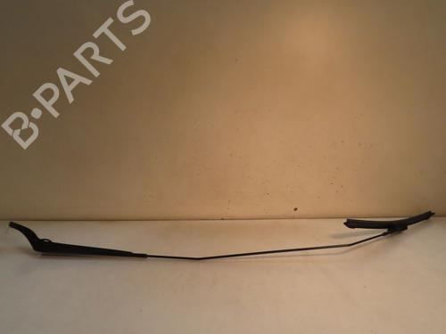 Used Front windshield wiper arm RENAULT ZOE (BFM_) ZOE (88 hp) 17372223