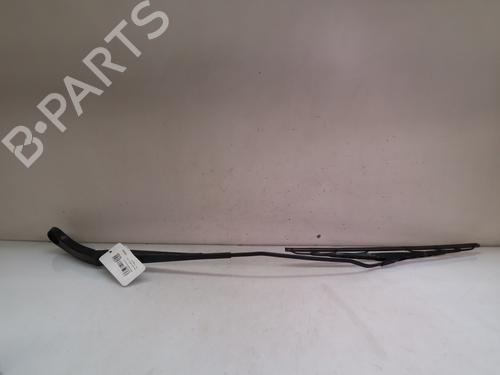 Used Front windshield wiper arm Front windshield wiper arm PEUGEOT EXPERT Van (VF3A_, VF3U_, VF3X_) 2.0 HDi 120 (120 hp) 15643888 15643888