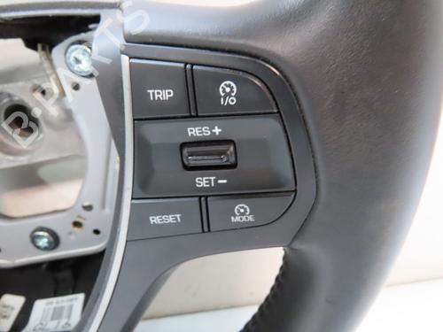 Used Steering wheel HYUNDAI i20 II (GB, IB) 1.0 T-GDI (101 hp) 16355809