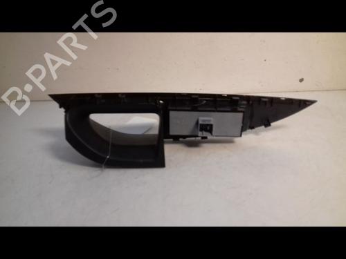 Used Left front window switch SEAT ALTEA (5P1) 1.2 TSI (105 hp) 11807230