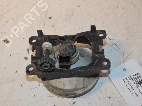 Nebelscheinwerfer links für PEUGEOT 5008 (0U_, 0E_) 1.6 HDi (112 hp) 32100008