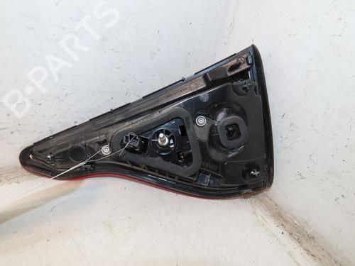 Used Left tailgate light RENAULT CLIO V (B7_) 1.5 Blue dCi 85 (B7AG) (86 hp) 29170849