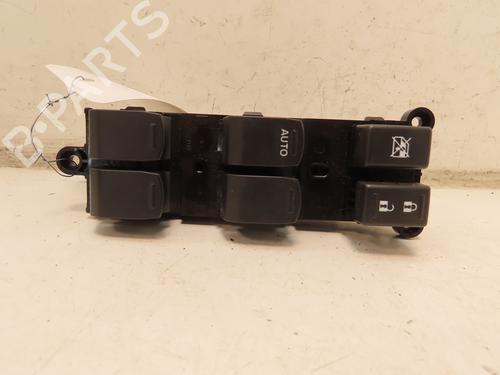 Used Left front window switch SUZUKI SWIFT V (AZ) 1.2 Hybrid (Mild Hybrid) (A2L412) (83 hp) 30953560