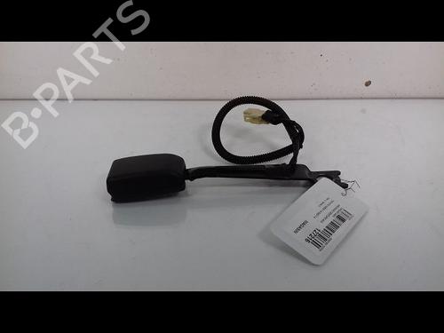 Used Seat buckle TOYOTA YARIS (_P9_) 1.4 D-4D (NLP90_, NLP90R) (90 hp) 14892627