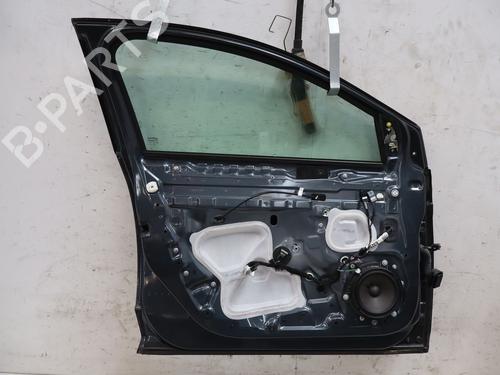 left-front-door-renault-megane-iv-hatchback-b9amn_-2015-36028620 main image
